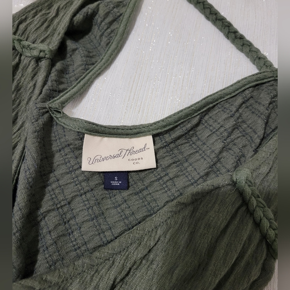 Green Universal Thread Romper - Picture 11 of 11